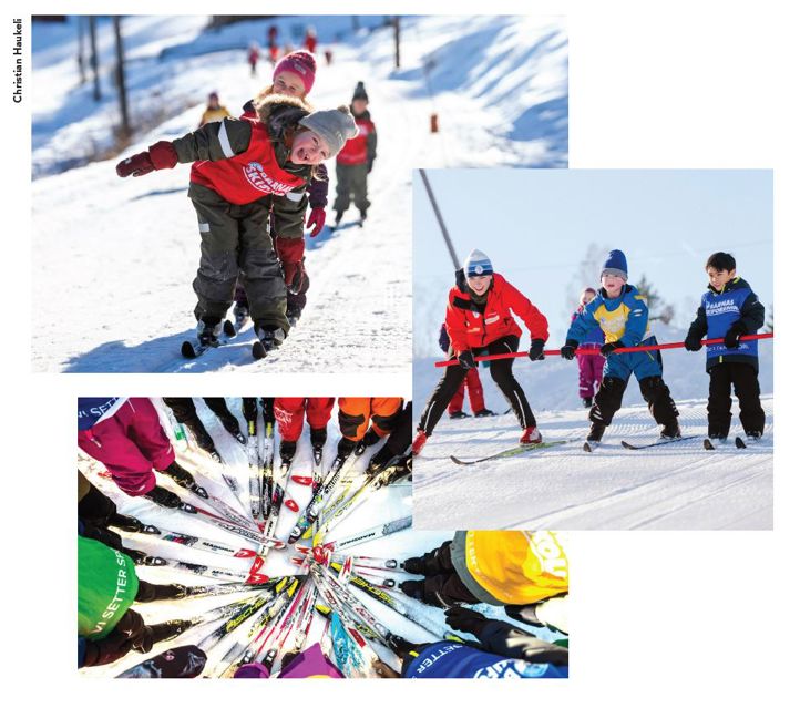 En gruppe mennesker på ski